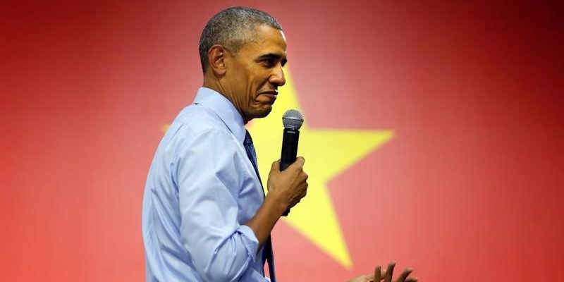 U.S. President Barack Obama reacts as he attends a town hall meeting with members of the Young Southeast Asian Leaders Initiative (YSEALI) at the GEM Center in Ho Chi Minh City, Vietnam May 25, 2016. REUTERS/Carlos Barria 