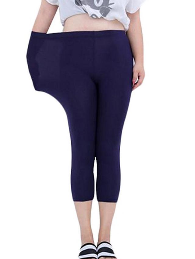 You Won't Believe How These Plus-Size Leggings Are Being Sold on