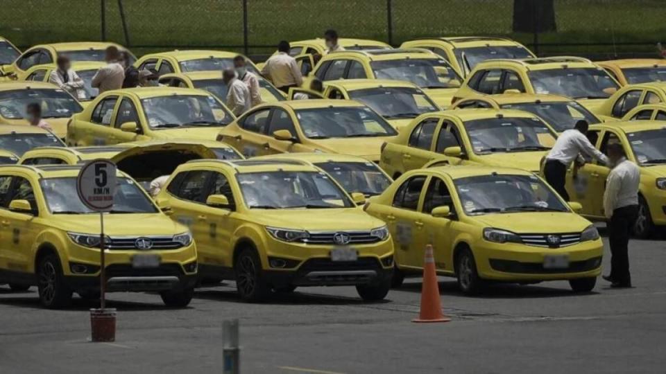 Taxis en Colombia. Foto: tomada de Freepik