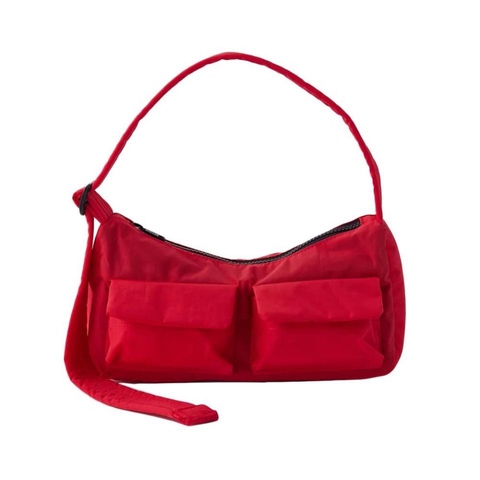 <p><a href="https://go.redirectingat.com?id=74968X1596630&url=https%3A%2F%2Fwww.urbanoutfitters.com%2Fshop%2Fbaggu-cargo-nylon-shoulder-bag&sref=https%3A%2F%2Fwww.elle.com%2Ffashion%2Ftrend-reports%2Fa45271358%2Fspring-2024-bag-trends%2F" rel="nofollow noopener" target="_blank" data-ylk="slk:Shop Now;elm:context_link;itc:0;sec:content-canvas" class="link ">Shop Now</a></p><p>Cargo Nylon Shoulder Bag</p><p>urbanoutfitters.com</p><p>$46.00</p>