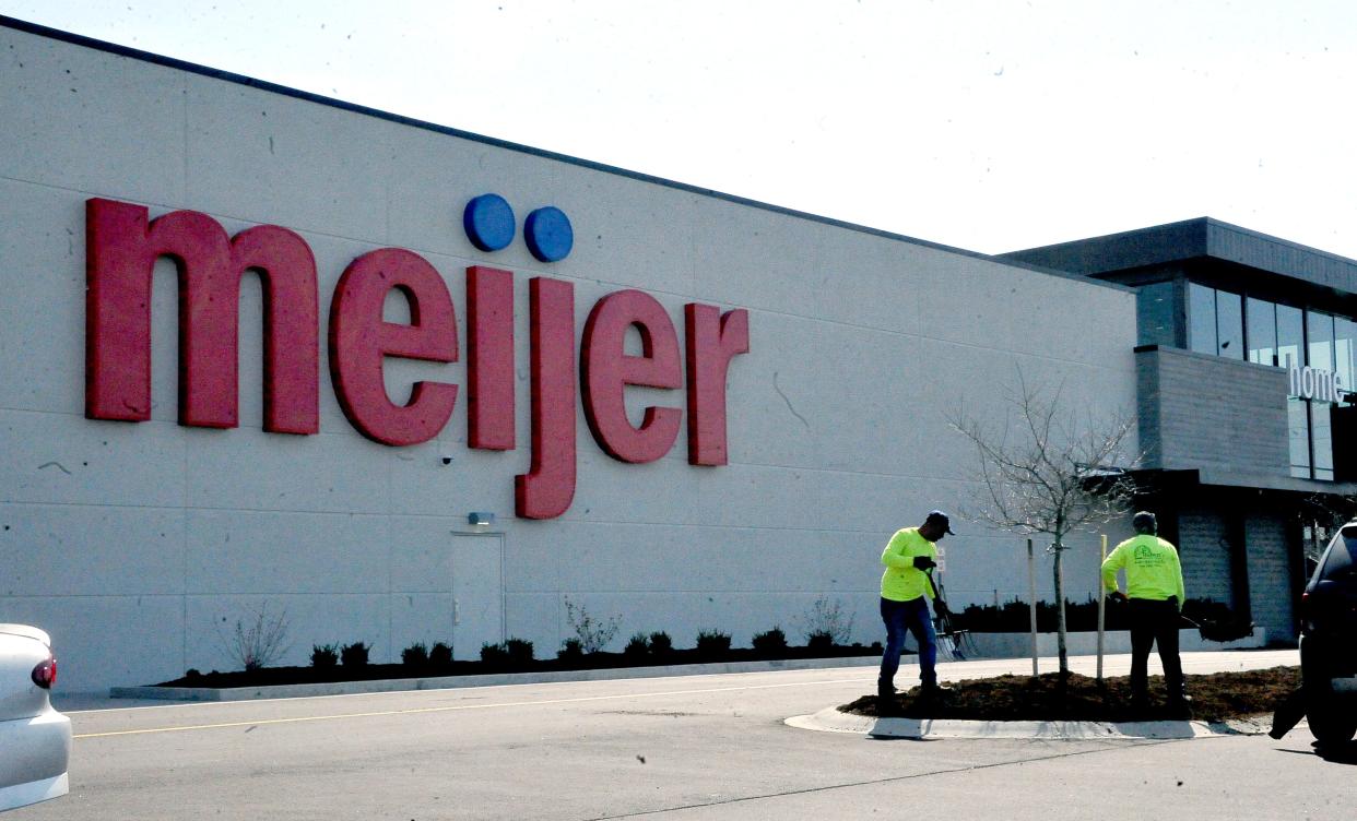 Fresh mulch is spread at the new Meijer store at Burbank and Smithville Western roads in Wooster. The store has announced a May 16 grand opening.