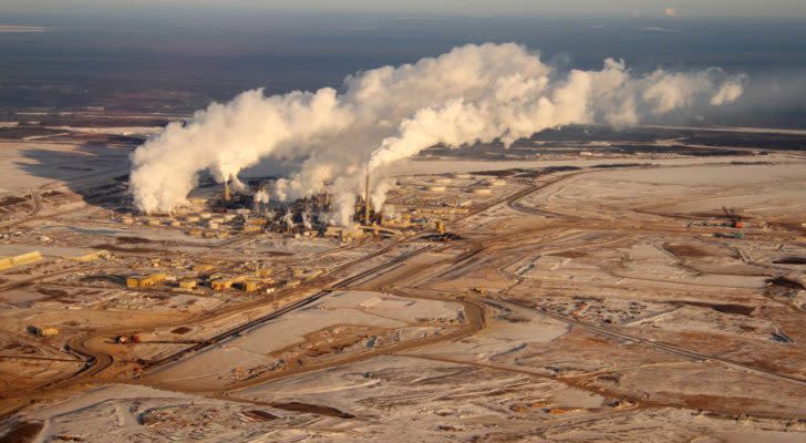 an image of oil sands