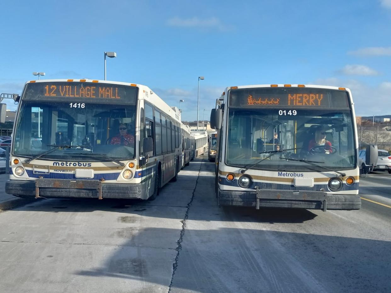 In 2023 Metrobus experienced an unprecedented hike in the number of riders. (Elizabeth Whitten/CBC - image credit)