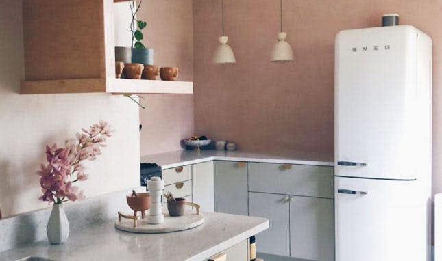 This Blogger’s IKEA Kitchen Makeover Is Budget-Friendly *and* Fancy