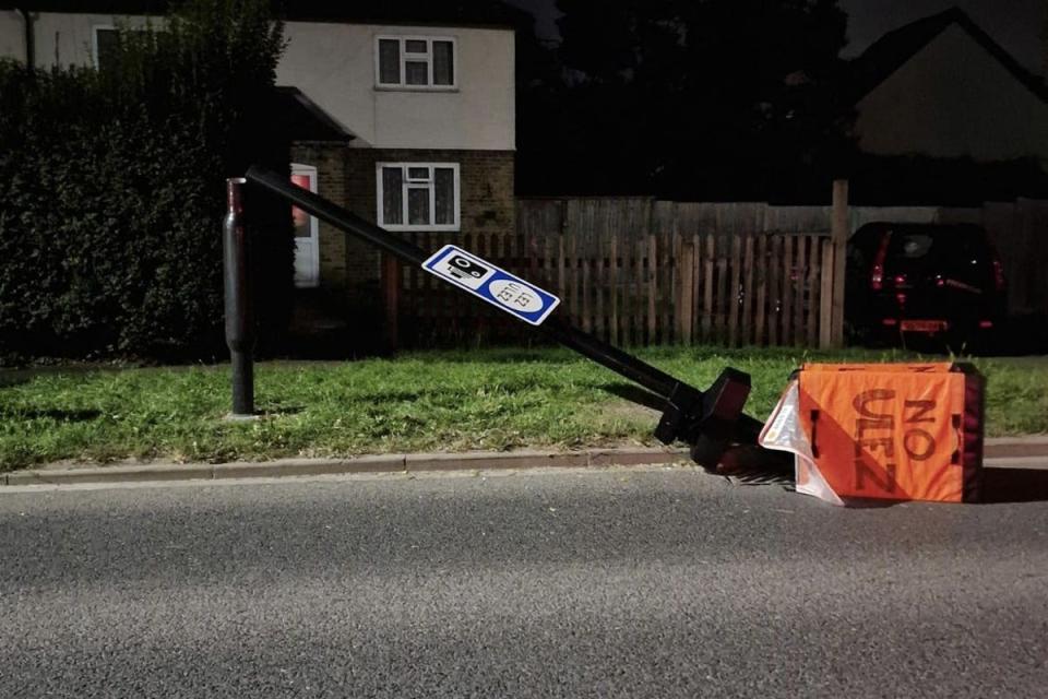 Police have recorded nearly 1,000 crimes relating to Ulez cameras being damaged or stolen (AJ Simpson/PA) (PA Media)