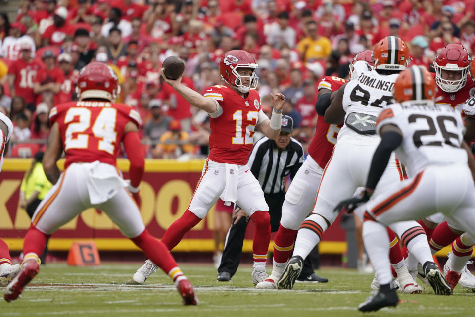 Kansas City Chiefs quarterback Shane Buechele throws during the first half of an NFL preseason football game against the Cleveland Browns Saturday, Aug. 26, 2023, in Kansas City, Mo. (AP Photo/Ed Zurga)