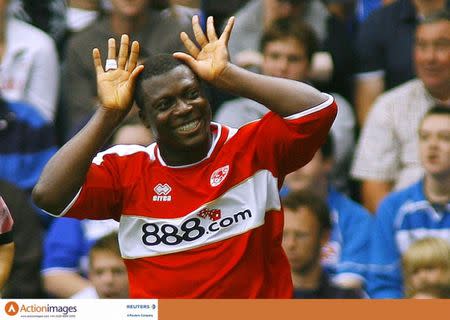 Football - Reading v Middlesbrough FA Barclays Premiership - The Madejski Stadium - 19/8/06 Middlesbrough's Aiyegbeni Yakubu celebrates scoring their second goal Mandatory Credit: Action Images / Andrew Couldridge Livepic NO ONLINE/INTERNET USE WITHOUT A LICENCE FROM THE FOOTBALL DATA CO LTD. FOR LICENCE ENQUIRIES PLEASE TELEPHONE +44 207 298 1656.