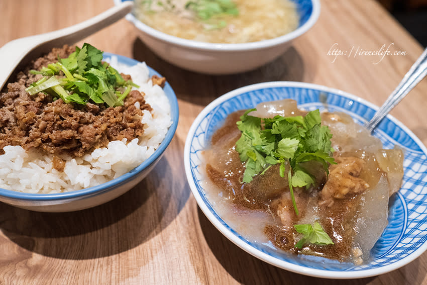 正章木瓜牛奶，彰化肉圓伯