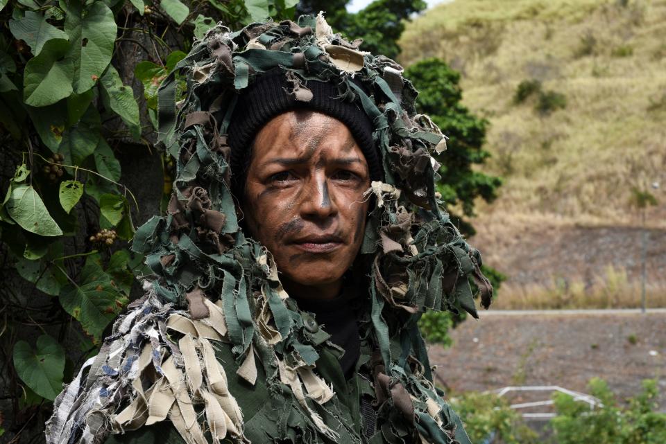 Ismaira Figueroa, maquilladora y francotiradora de la Milicia