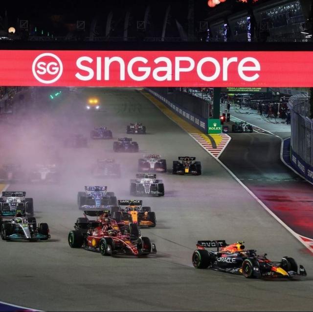 Formula 1 singapore live on sale streaming