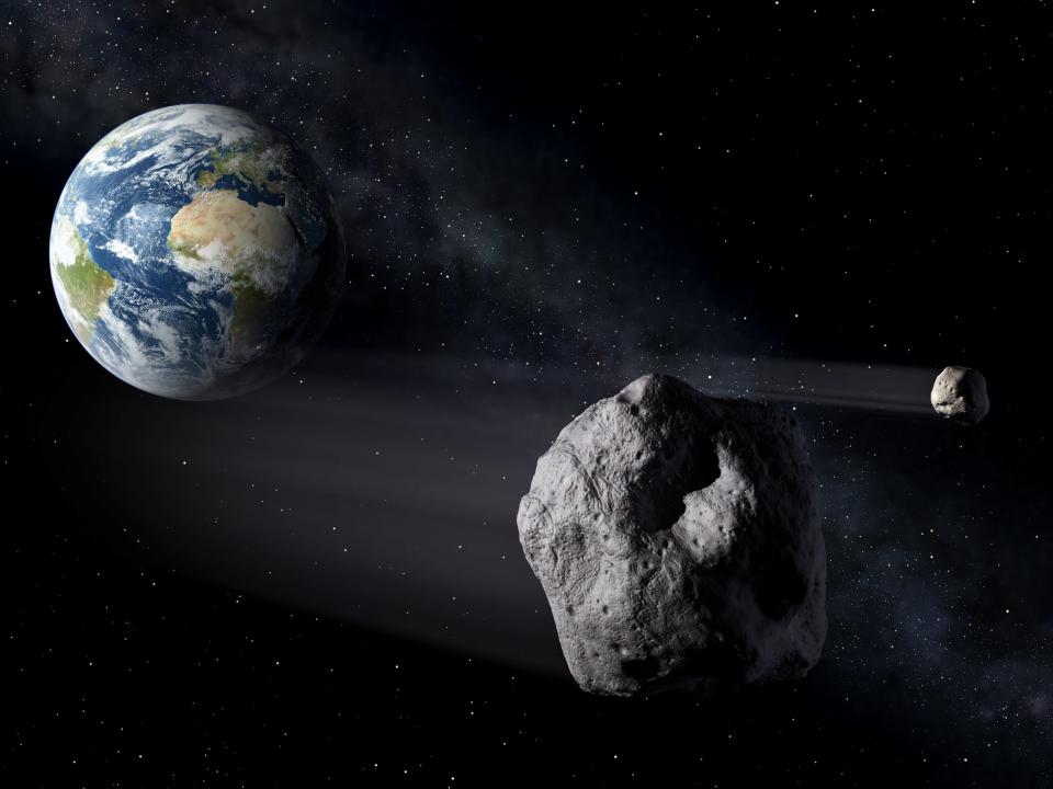 asteroid earth fly by