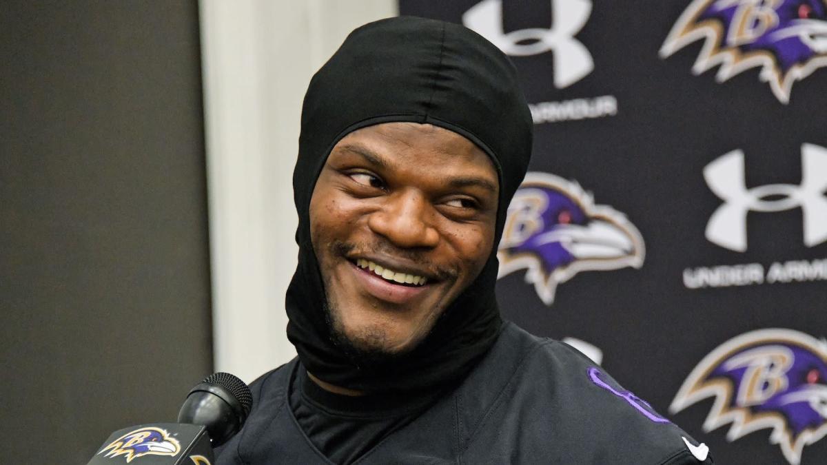 LAMAR JACKSON GETS 5-YEAR-DEAL WITH THE RAVENS!