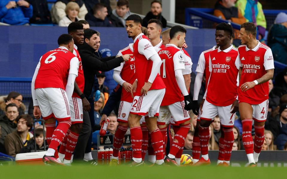 Arsenal were unable to find their usual passing rhythm at Goodison Park - Reuters/Jason Cairnduff