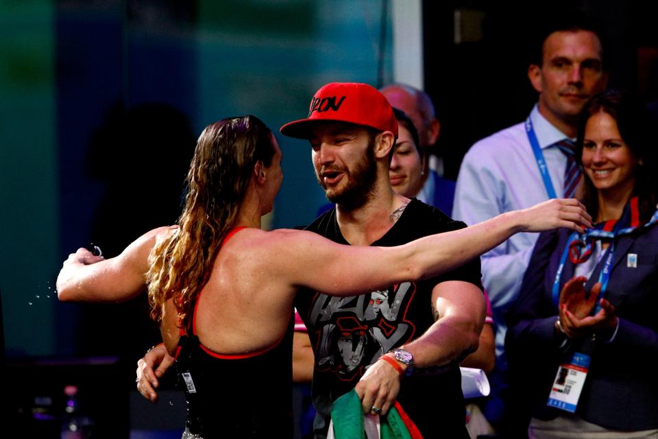 Hungarian swimmer Katinka Hosszu celebrates with husband and coach Shane Tusup. (Getty Images)