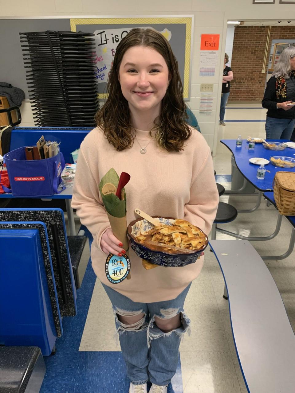 Second place pie winner Abbie Hordon