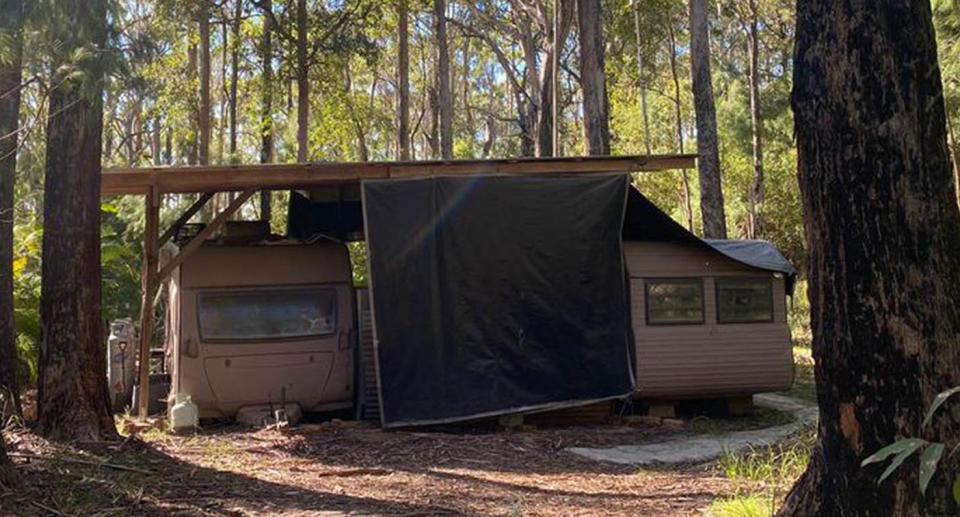 Mullumbimby caravan for rent in bush. 