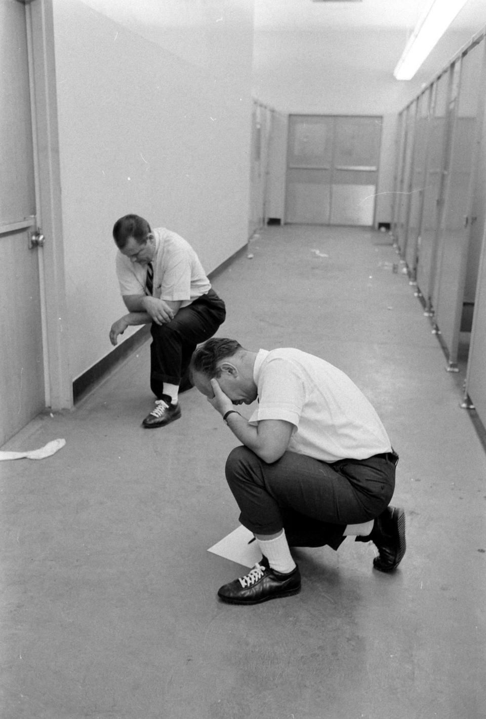 An unhappy moment behind the scenes after the Chiefs lost to the Green Bay Packers. <span class="copyright">Bill Ray—The LIFE Picture Collection/Shutterstock</span>