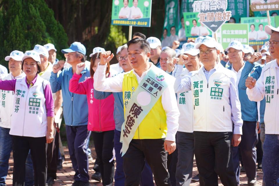 民進黨宜蘭區域立委候選人陳俊宇質疑黃琤婷是貪污代言人。資料照片／林泊志攝