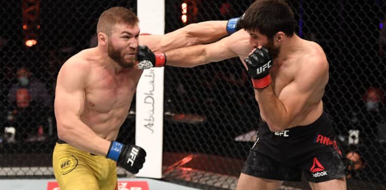 Magomed Ankalaev punches Ion Cutelaba in UFC 254 Performance of the Night