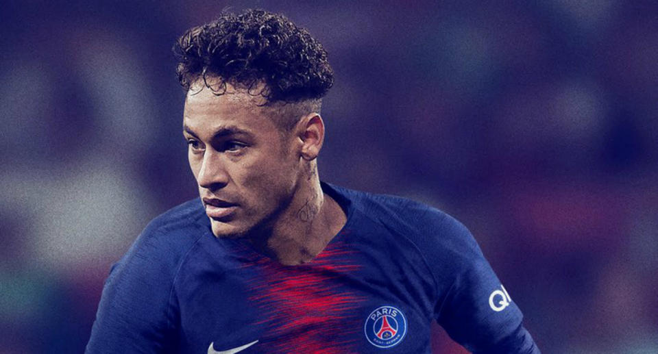 Neymar arbore la nouvelle tunique parisienne (DR/Twitter)