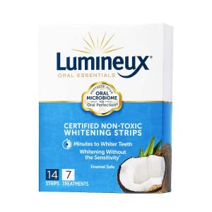 best-cyber-weekend-deals-lumineux-teeth-whitening-strips-amazon