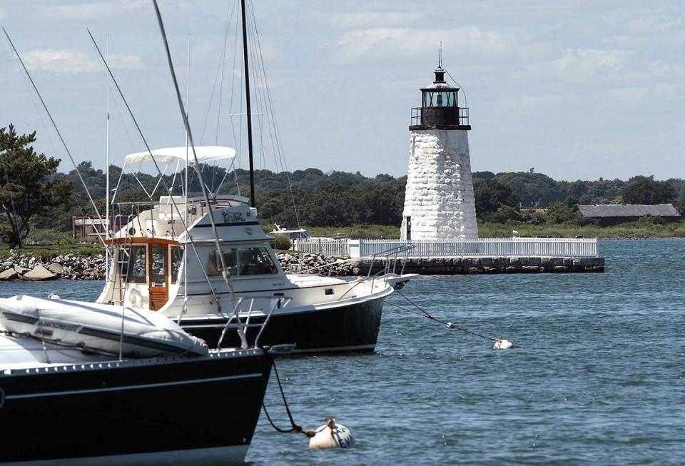 Newport Harbor Lighthouse is a popular backdrop for wedding photos.