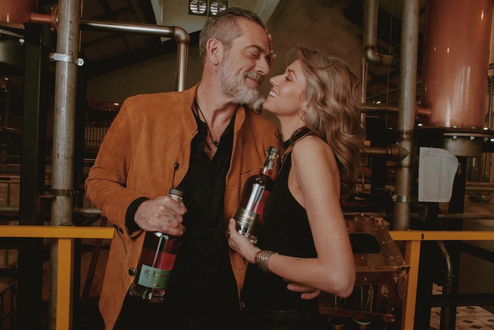 Jeffrey Dean Morgan and Hilarie Burton Morgan of Mischief Farm, and in collaboration with The Vale Fox Distillery, have launched MF Bonfire Smoky Rye Whiskey and MF Blackberry Gin under their new MF Libations line.
