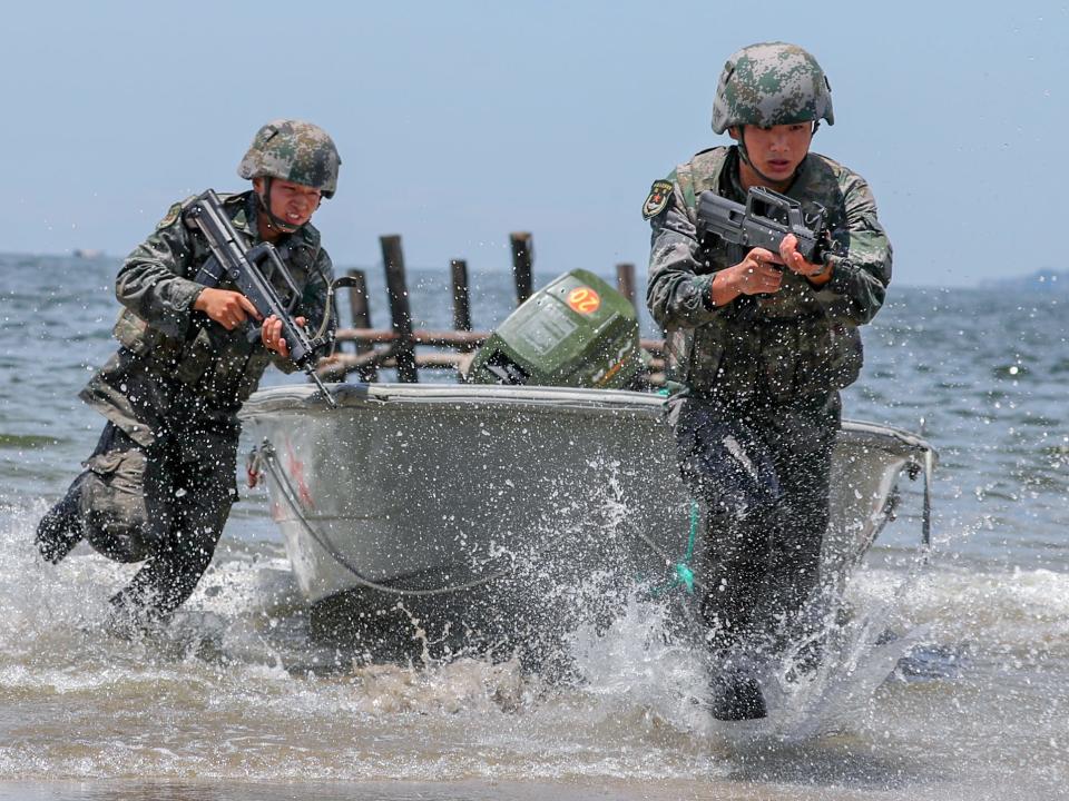 Chinese troops amphibious landing drill in Zhangzhou Fujian