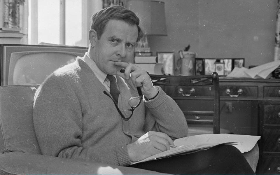 John le Carré: “If people tell me that I am a genre writer, I can only reply that spying was the genre of the Cold War” - Terry Fincher/Hulton Archive