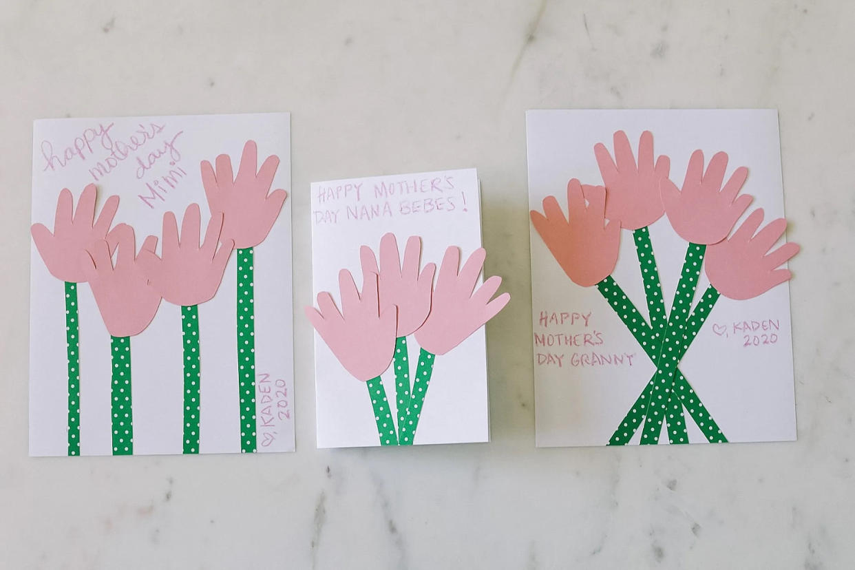 handprint flowers mothers day cards (Meggie Taylor)