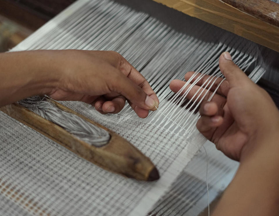 For 25 years, Hartmann&Forbes has prioritized eco-conscious materials and exquisite artisanship. Its all-natural textiles are woven by hand on traditional looms