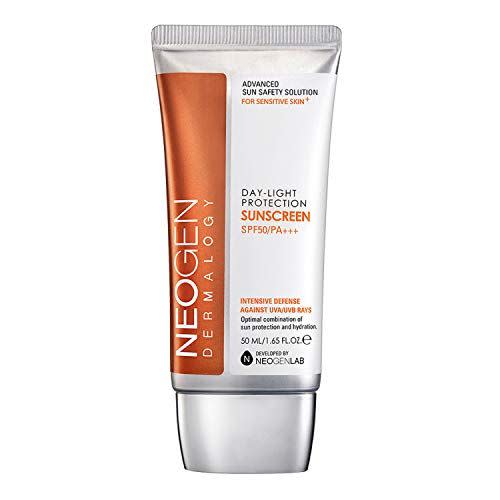 Day-Light Protection Sunscreen SPF 50+/PA+++