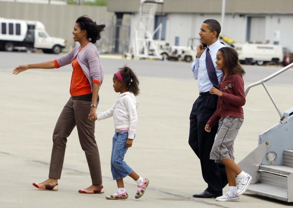 <h1 class="title">CAPTION CORRECTION-DAUGHTER ID Democrati</h1><cite class="credit">EMMANUEL DUNAND/Getty Images</cite>