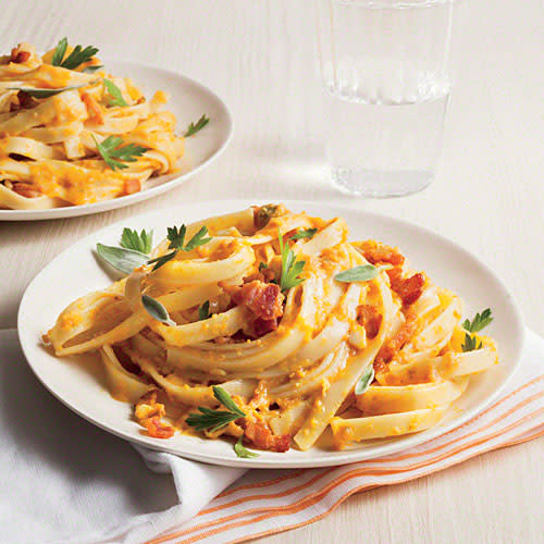 Fettuccine with Pumpkin Sauce