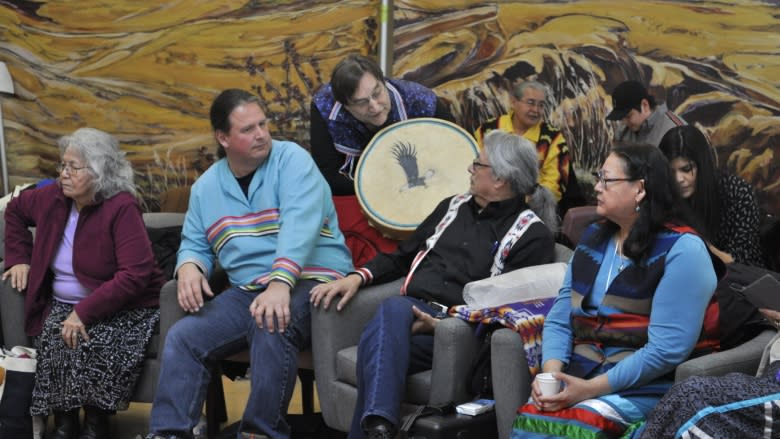 'It's mind blowing': How making Aboriginal sacred pipes changed this man's life