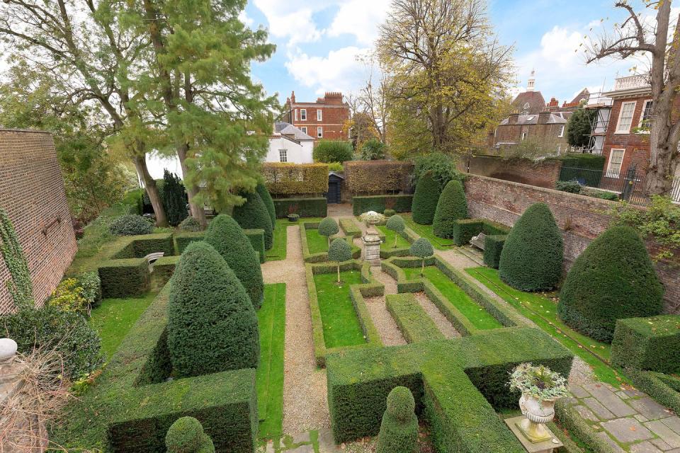 sir ridley scott's former home