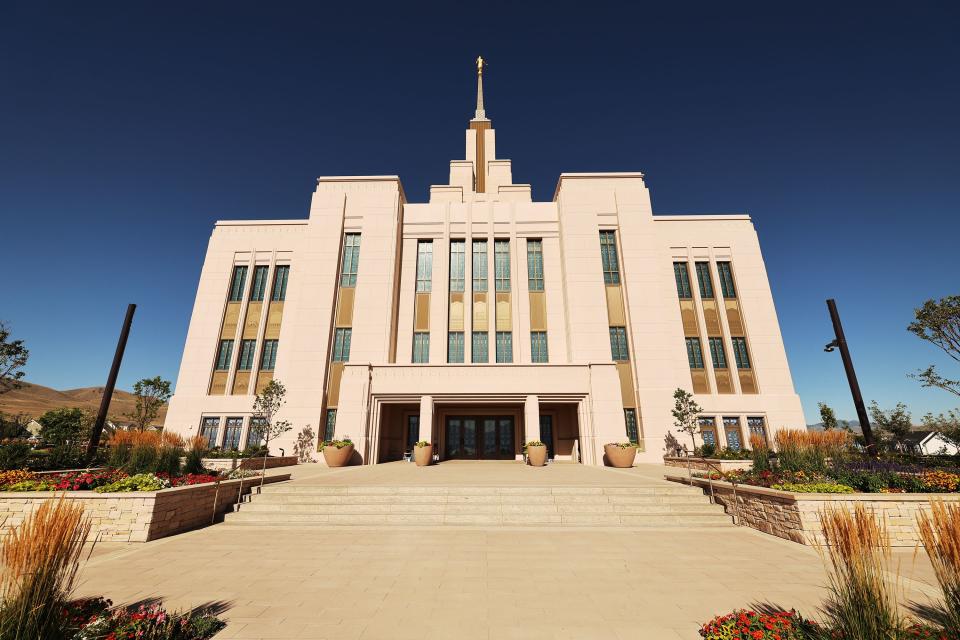 The Saratoga Springs Utah Temple on the day of its dedication in Saratoga Springs, Utah, on Sunday, Aug. 13, 2023. | Scott G Winterton, Deseret News