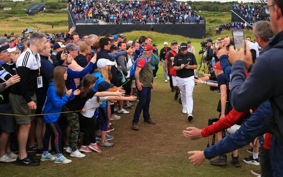 The home crowds are fervently behind Shane Lowry - Action Plus