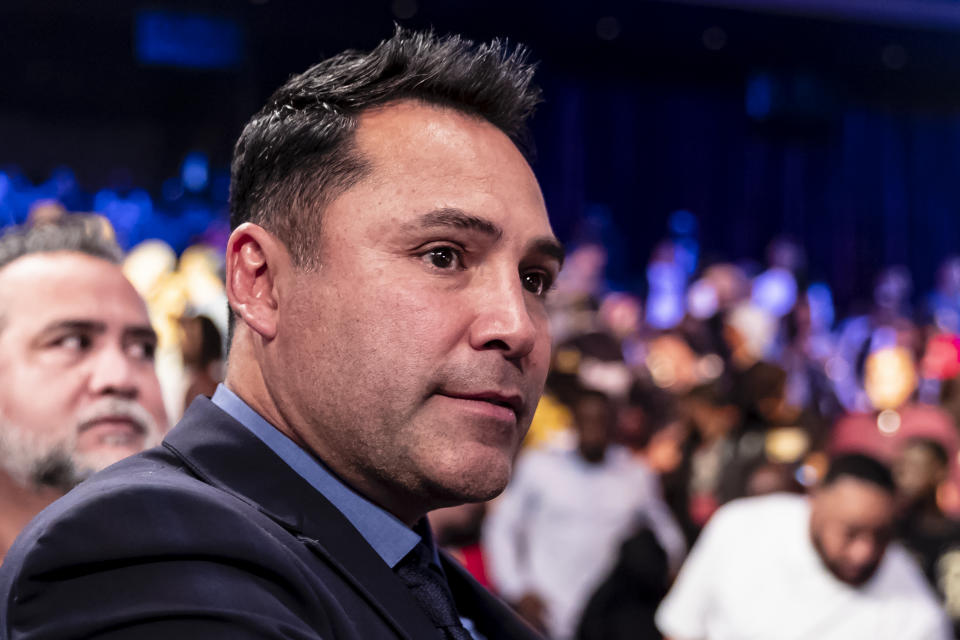 Oscar De La Hoya hasn't fought in 12 years. (Photo by Scott Taetsch/Getty Images)