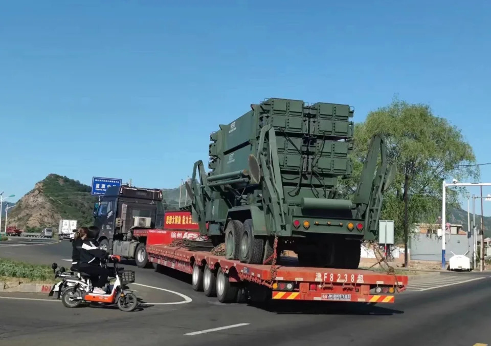 This image likely shows a Patriot system mock-up, one expert tells us. <em>Via Twitter</em>