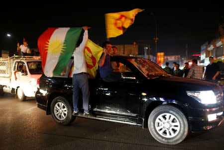 Kurds celebrate to show their support for the independence referendum in Erbil, Iraq September 25, 2017. REUTERS/Ahmed Jadallah