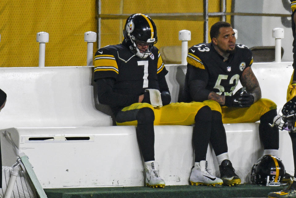 Pittsburgh Steelers quarterback Ben Roethlisberger (7) sits on the bench next to center Maurkice Pouncey (53) following a 48-37 loss to the Cleveland Browns in an NFL wild-card playoff football game in Pittsburgh, Sunday, Jan. 10, 2021. (AP Photo/Don Wright)