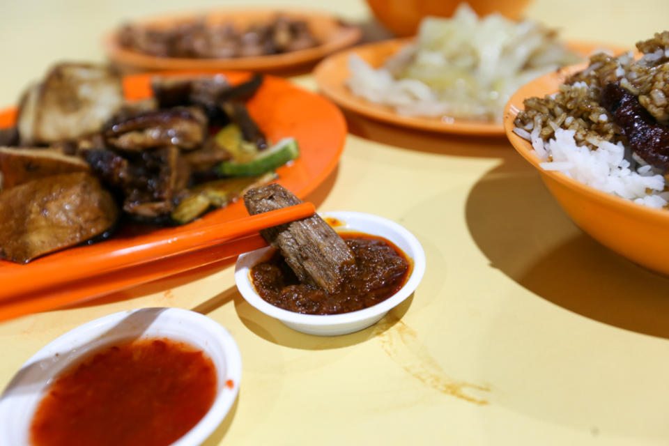 Tai Dong Teochew Duck Rice - chilli