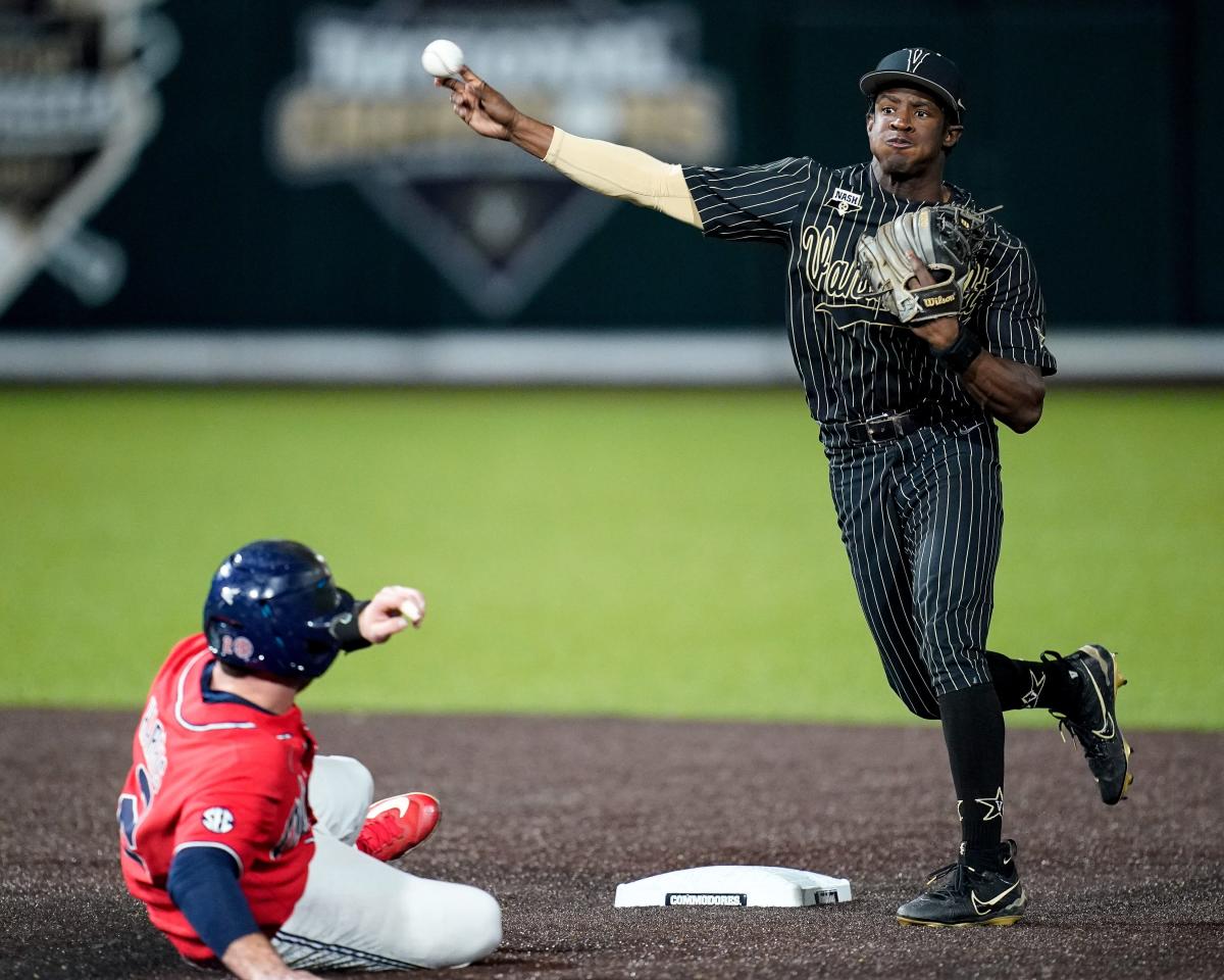 Vanderbilt beats Lipscomb in game that meant much more than baseball -  VandySports