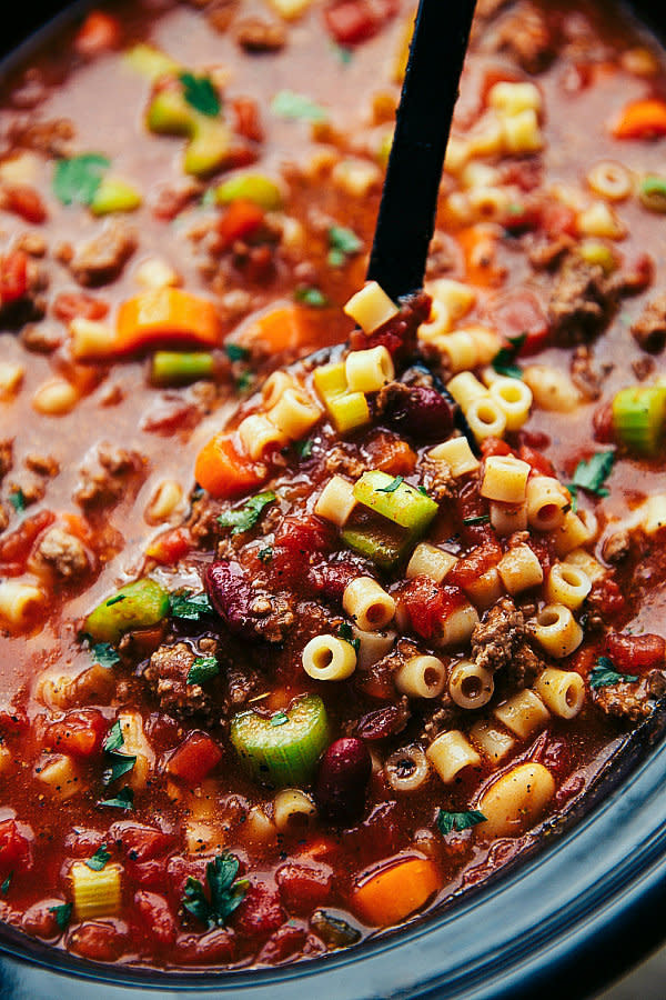 <strong>Get the <a href="https://www.chelseasmessyapron.com/crockpot-pasta-e-fagioli-olive-garden-copycat-recipe-video/" target="_blank">Crock Pot Pasta E Fagioli recipe</a>&nbsp;from&nbsp;Chelsea's Messy Apron</strong>