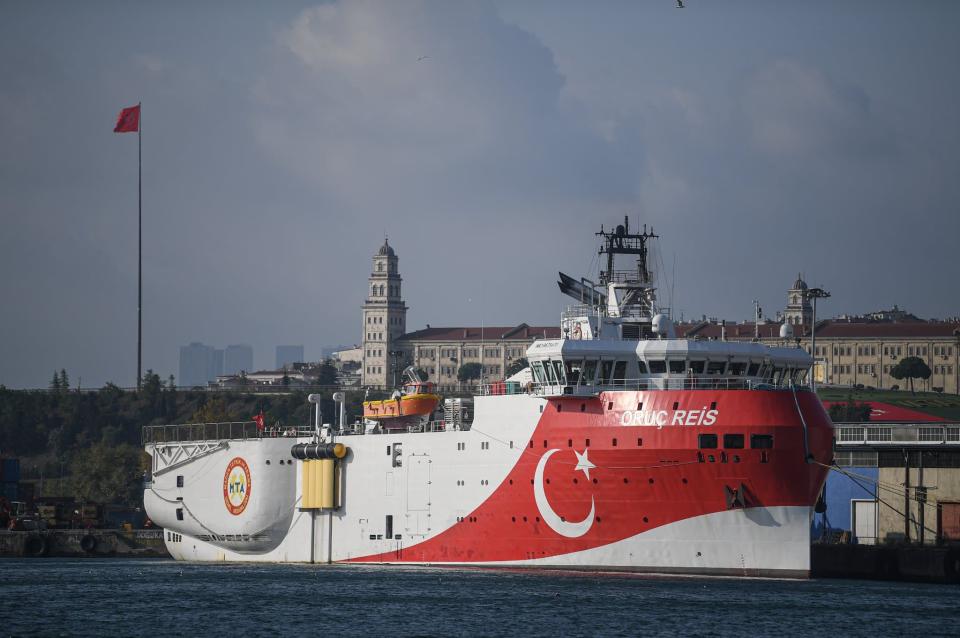 Le bateau turc de recherches d'hydrocarbures amarré dans le port d'Haydrapasa le 23 août 2019. - OZAN KOSE / AFP