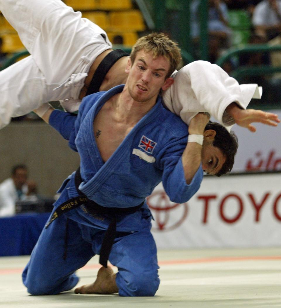 Fallon and Israel's Gal Yekutiel compete in the men's under-60kg category at the 2005 World Judo Championships . (REUTERS)