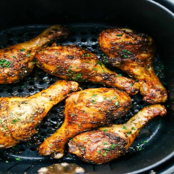 Chicken drumsticks in the air fryer.