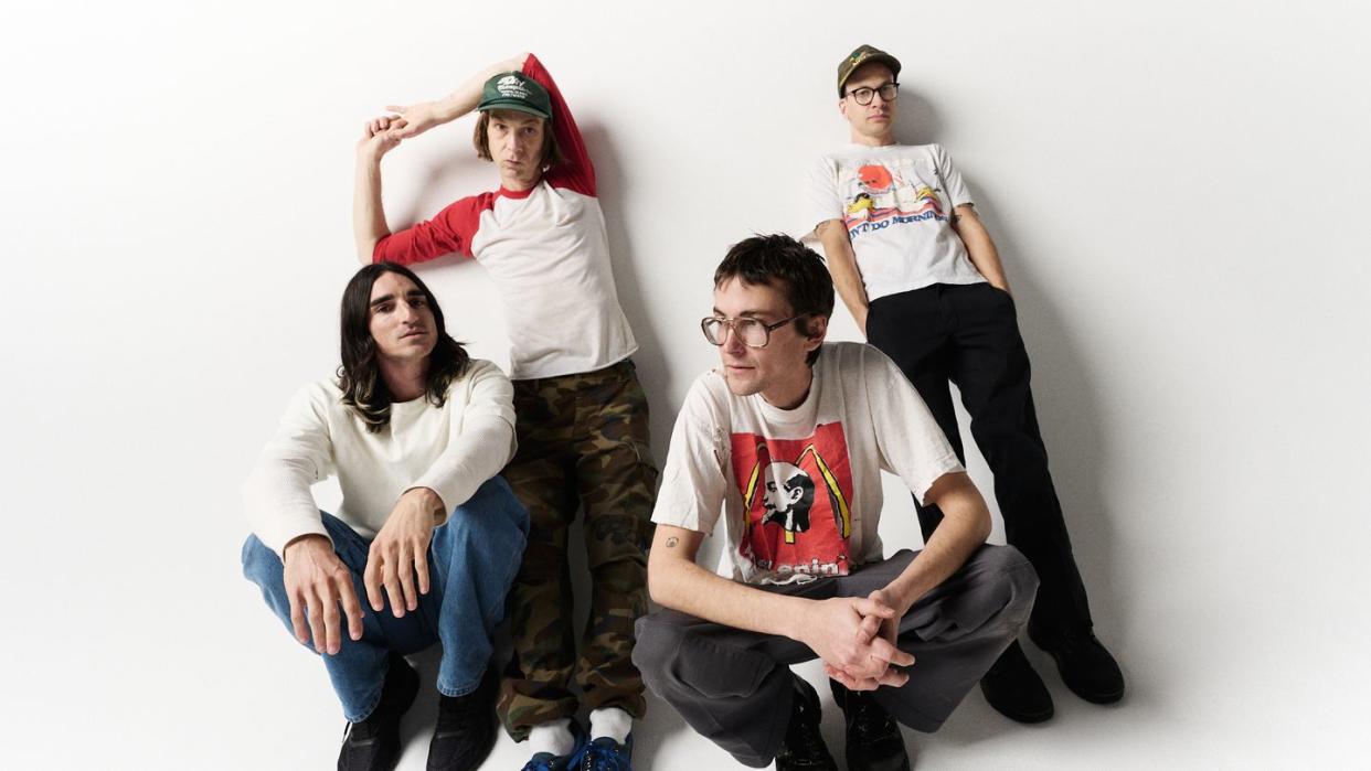 diiv band