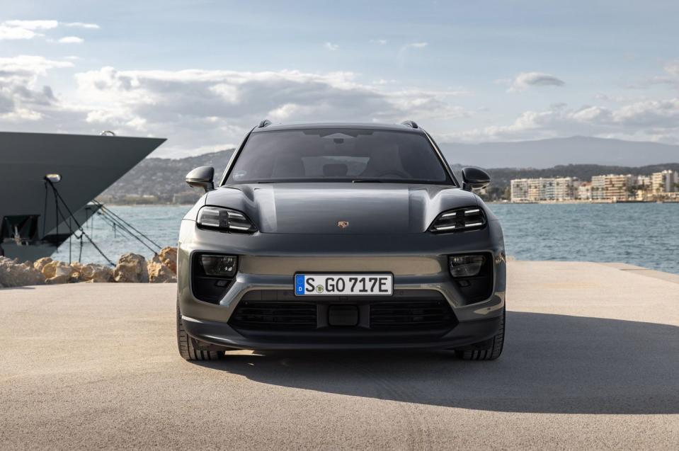 2024 porsche macan 4 electric